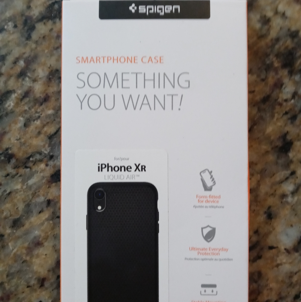 APPLE XR PHONE CASE and SCREEN PROTECTOR
